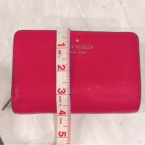 🔥NWOT Kate Spade Vibrant Pink Clutch🔥 - Picture 6 of 7